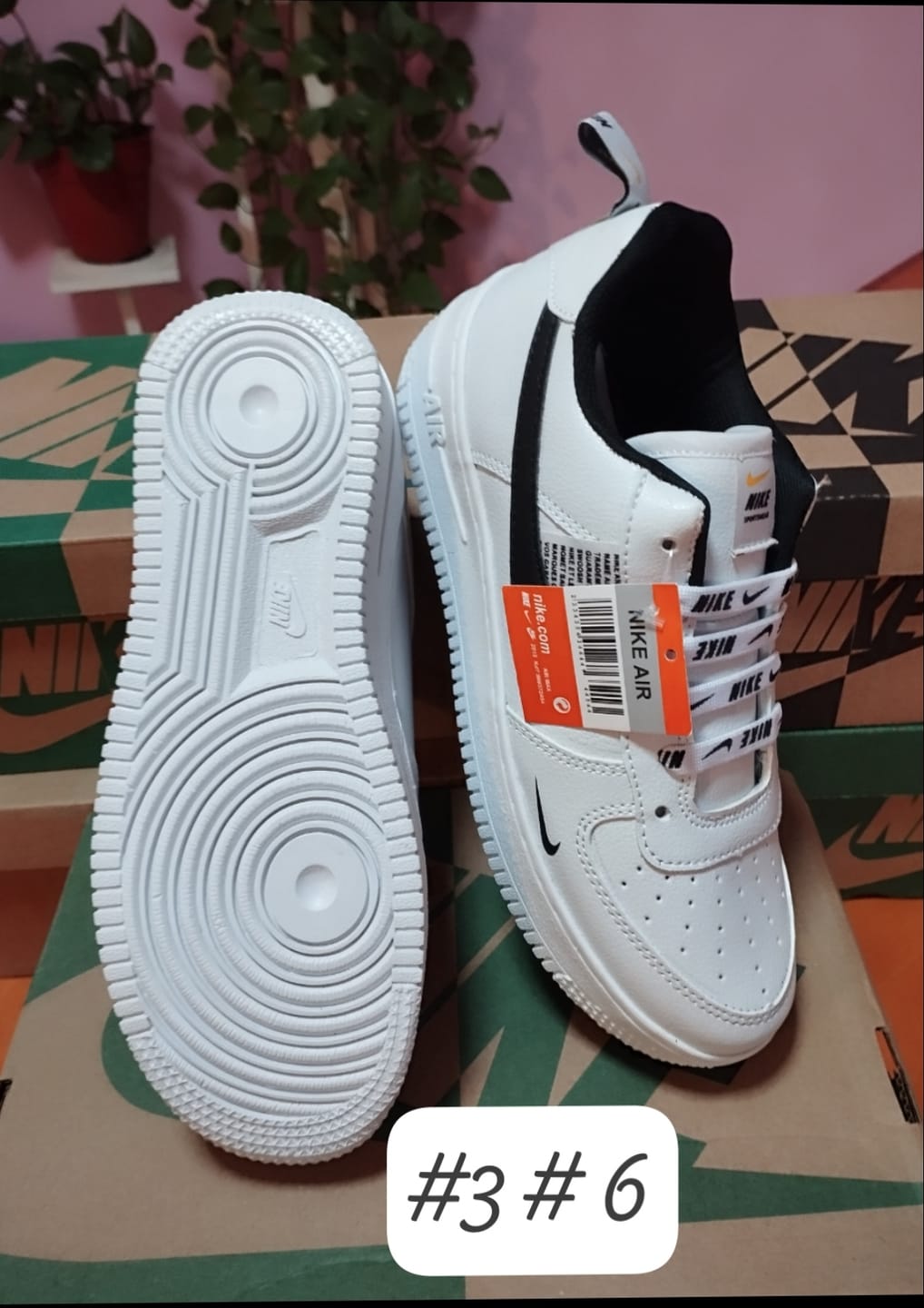 Customer photo review of Tenis 275 Blanco Negro