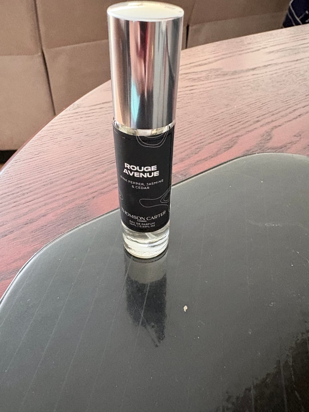 Customer photo review of Rouge Avenue | Eau de Parfum