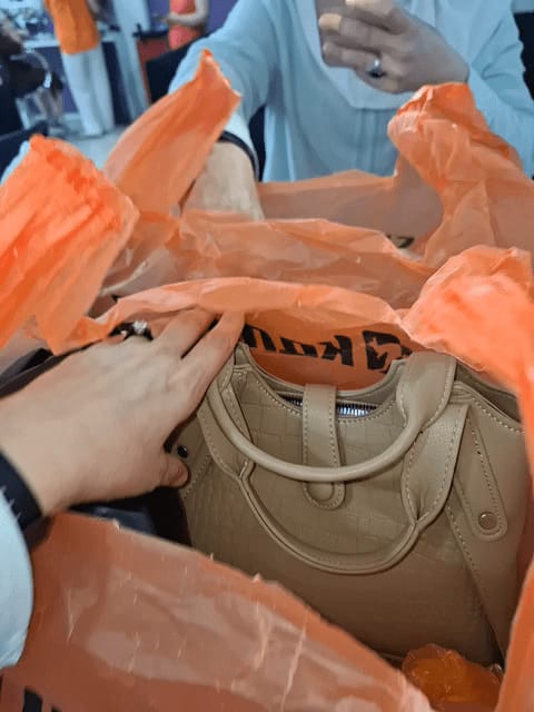 Customer photo review of Sandales élégantes à talon carré