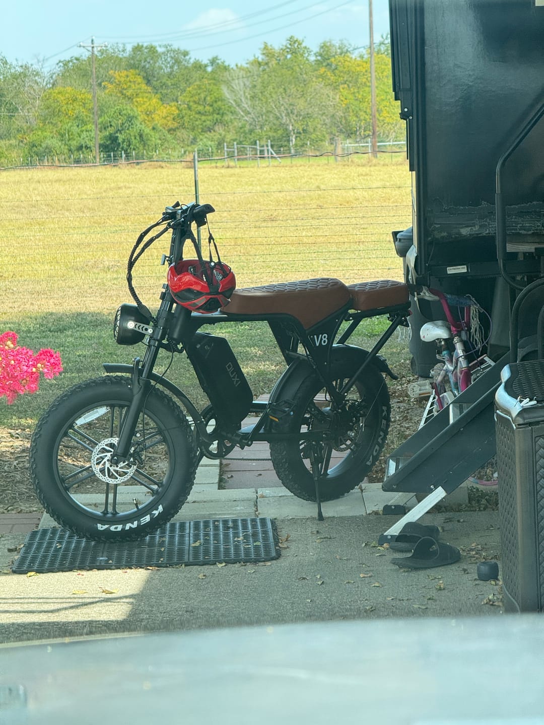 Customer photo review of OUXI V8 750W Fat Tire Electric Bike