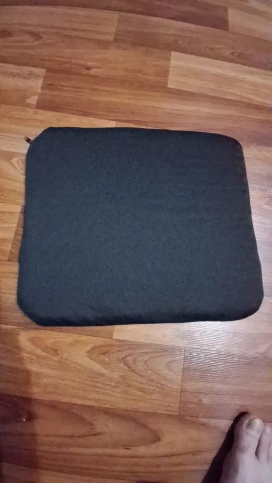 Customer photo review of Cojín de gel viscoelástico con forma de panal