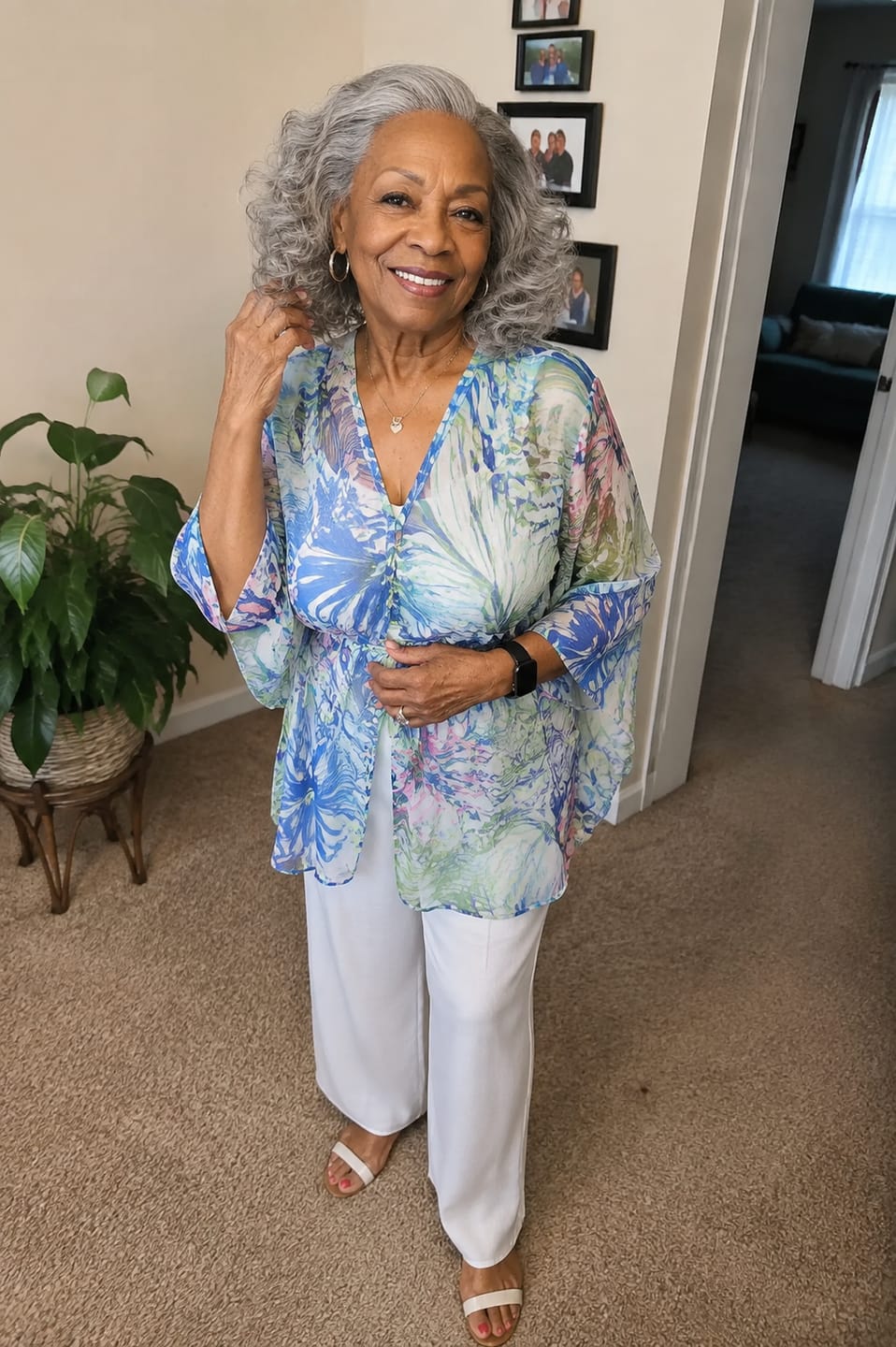 Customer photo review of Luvwin 5x5 Salt And Pepper Gray Color Glueless Pre-Cut Lace Short Layered Loose Wave Wig 100% Human Hair