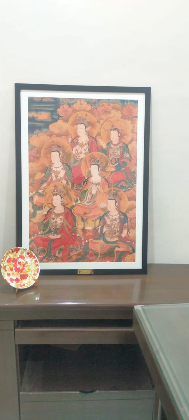 Customer photo review of Six Tathagatas