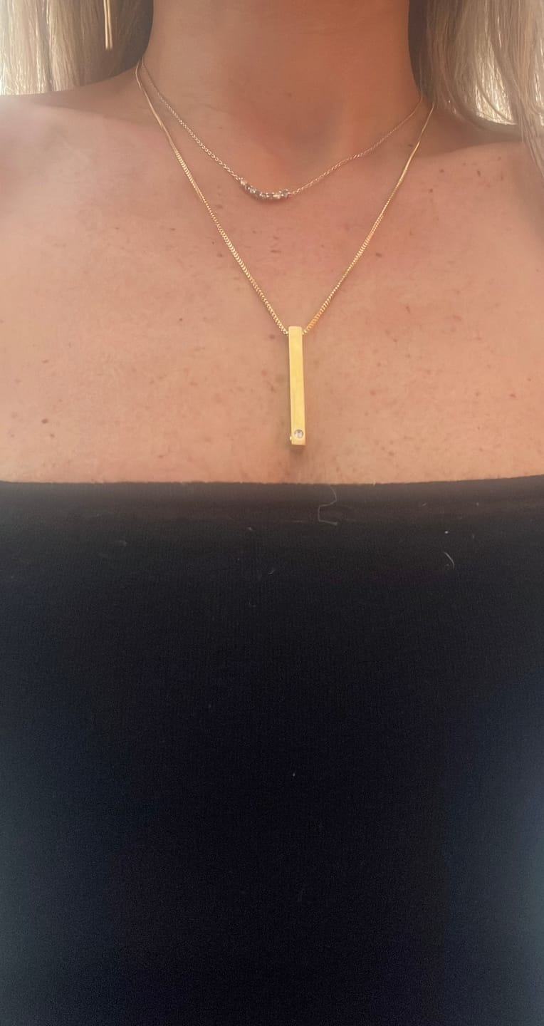 Customer photo review of Colar Vertical