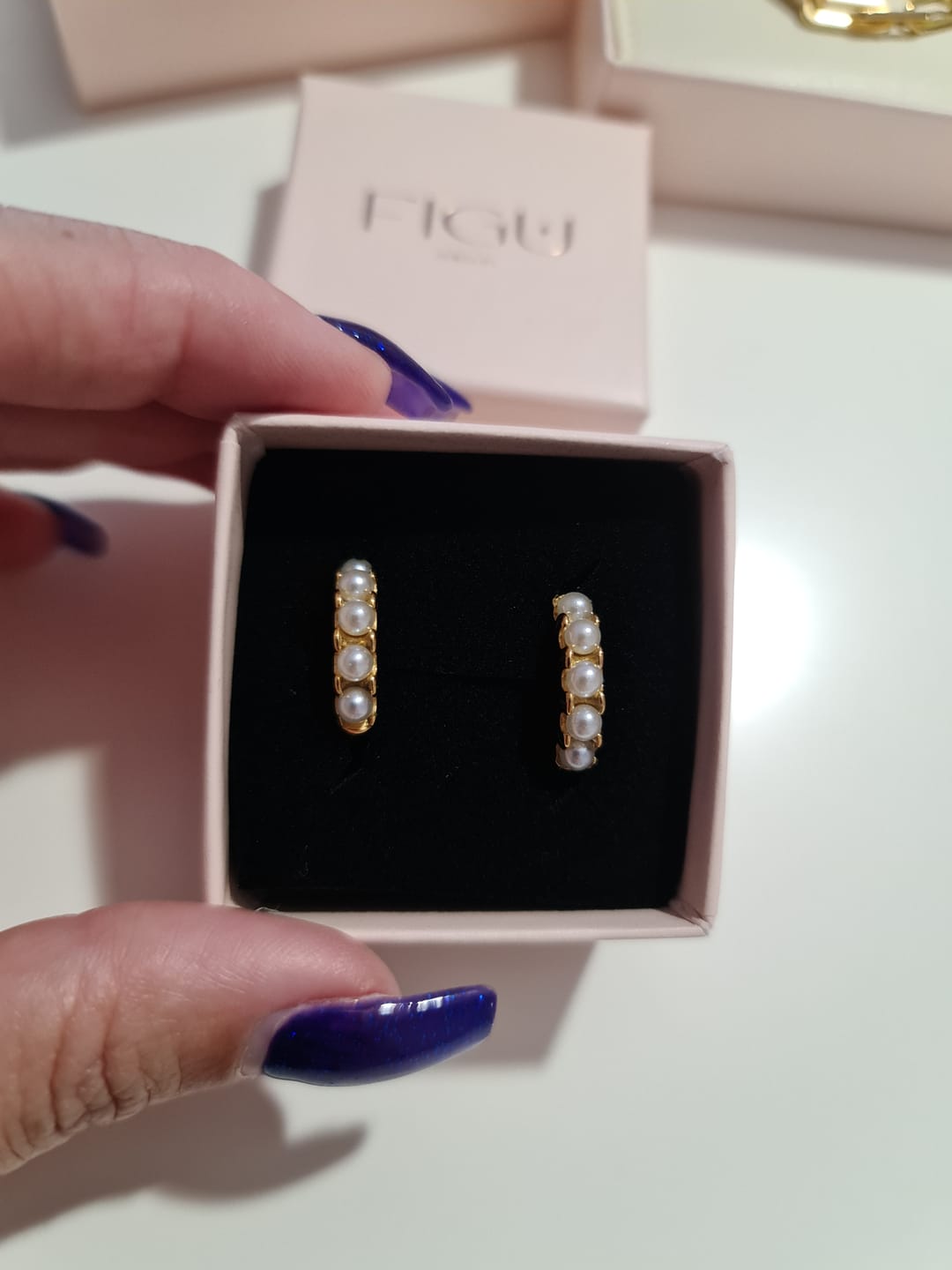 Customer photo review of Brincos Adele