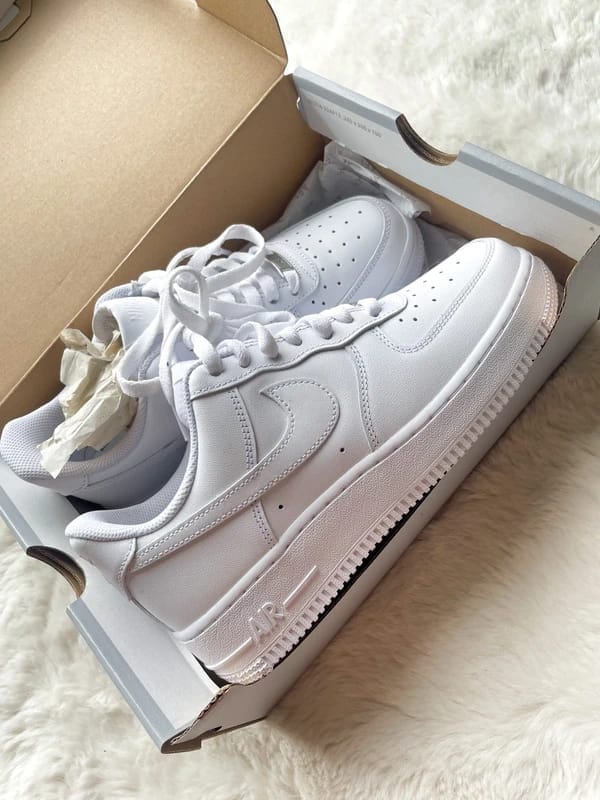 Customer photo review of Nike Air Force 1