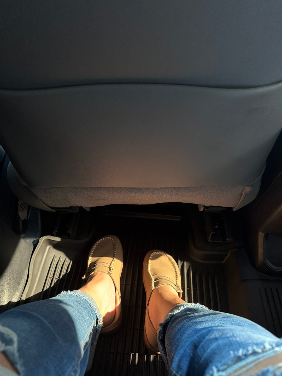 Customer photo review of Manis - Barefoot Loafers