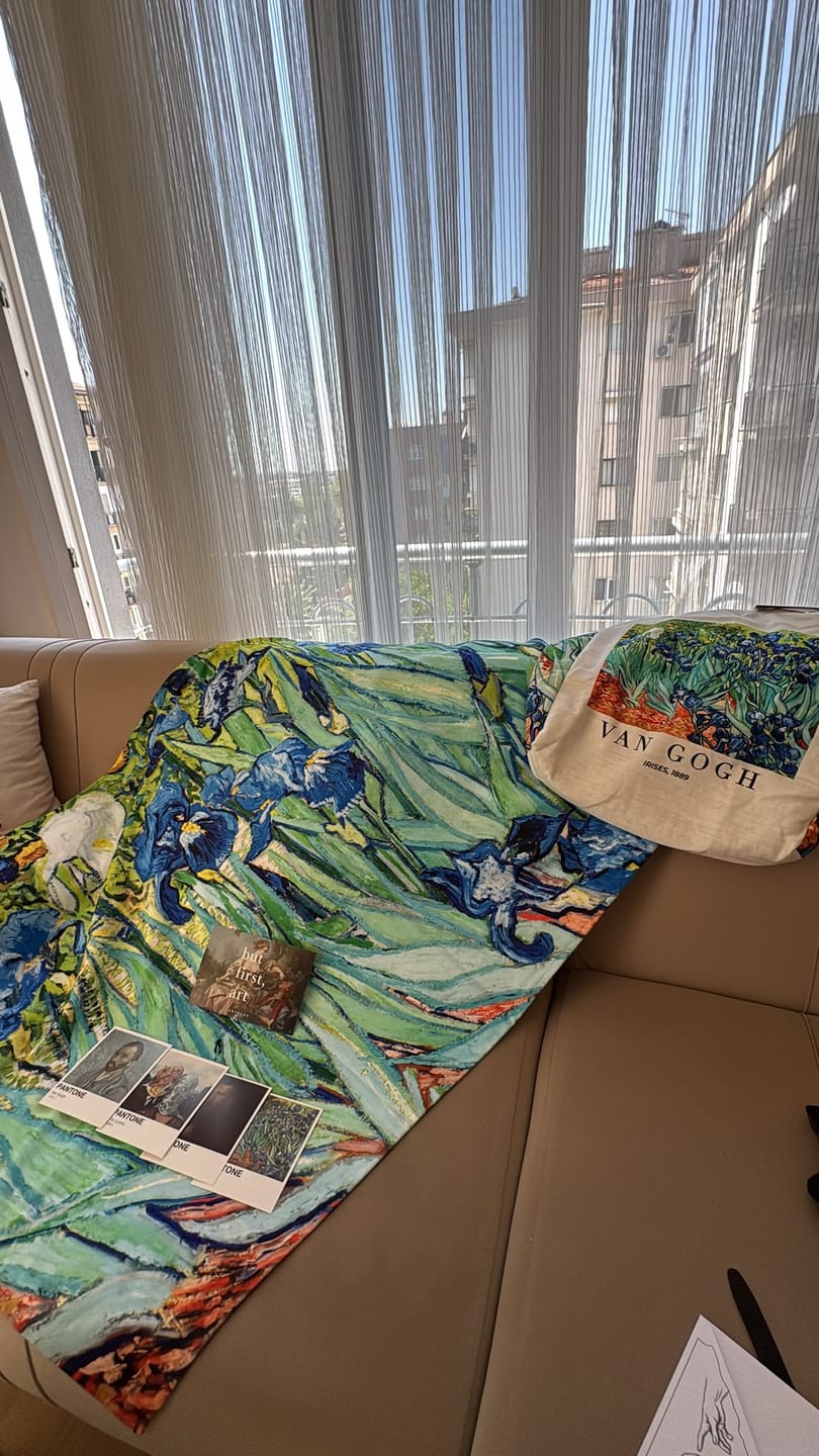 Customer photo review of Van Gogh Irises Plaj Havlusu