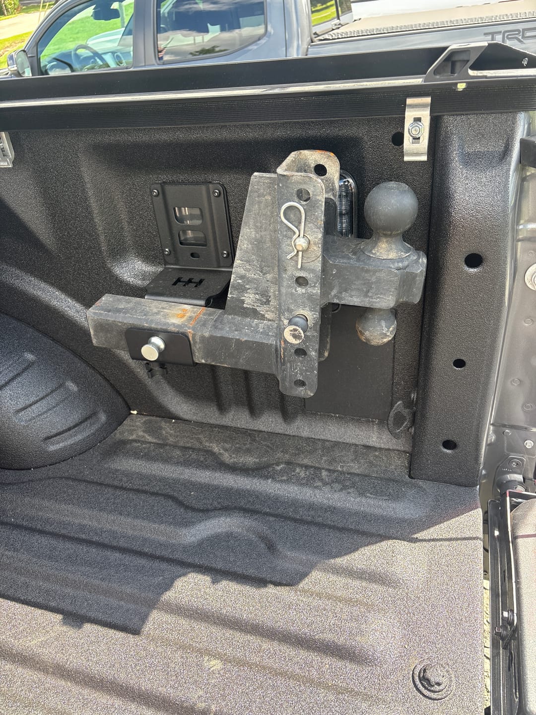 Customer photo review of Hitcholder™ Receiver - Ford BoxLink