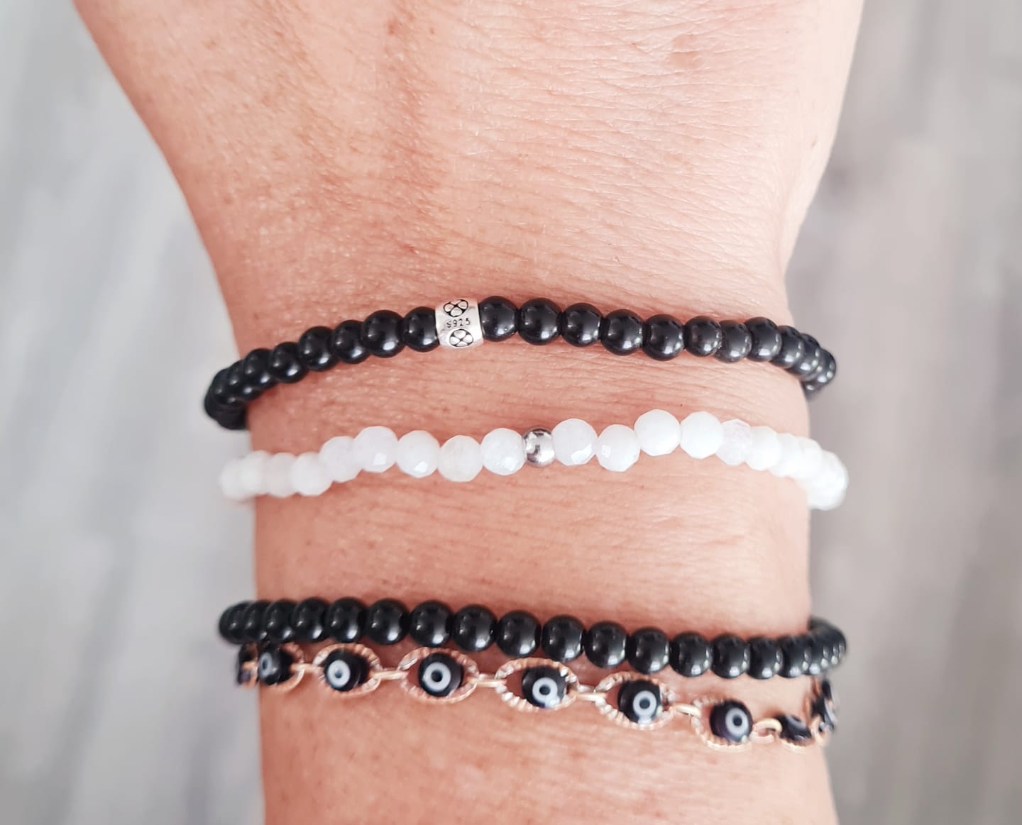 Customer photo review of Obsidian Armband - Perlen