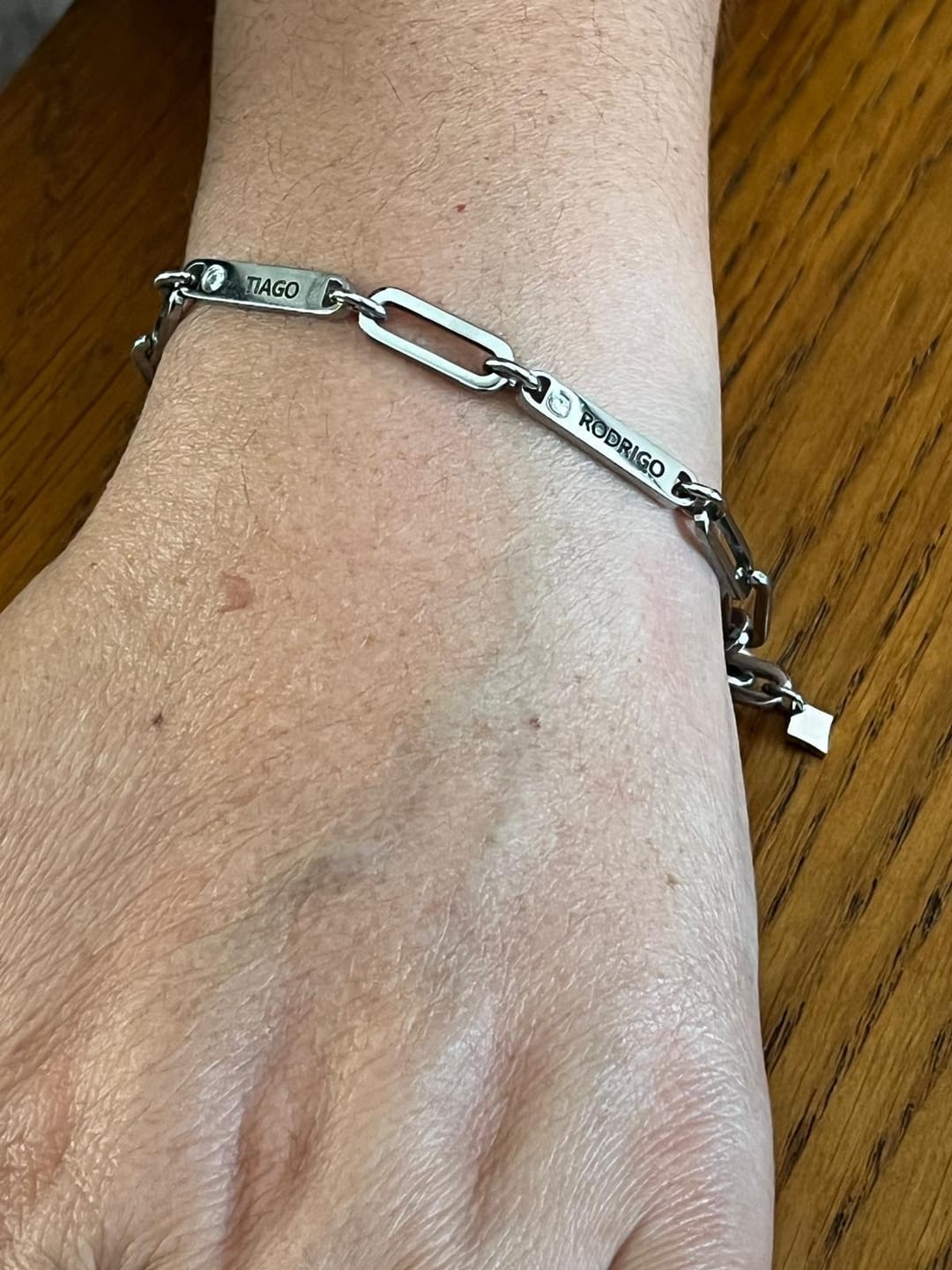 Customer photo review of Pulseira Matilde