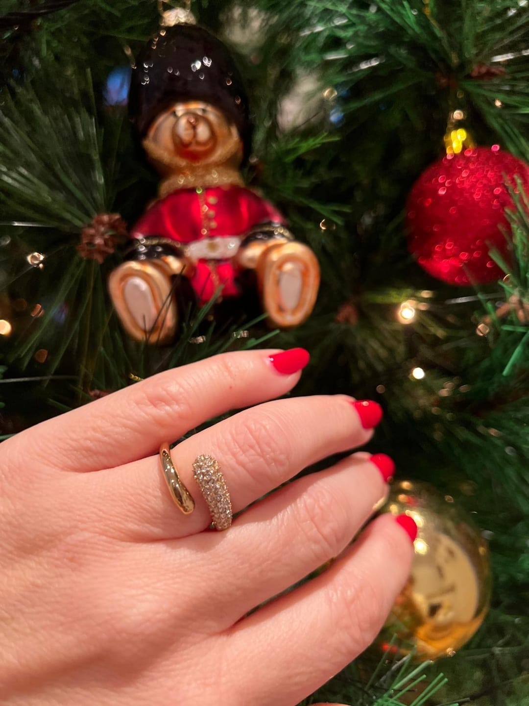 Customer photo review of Anel Josephine Pavé