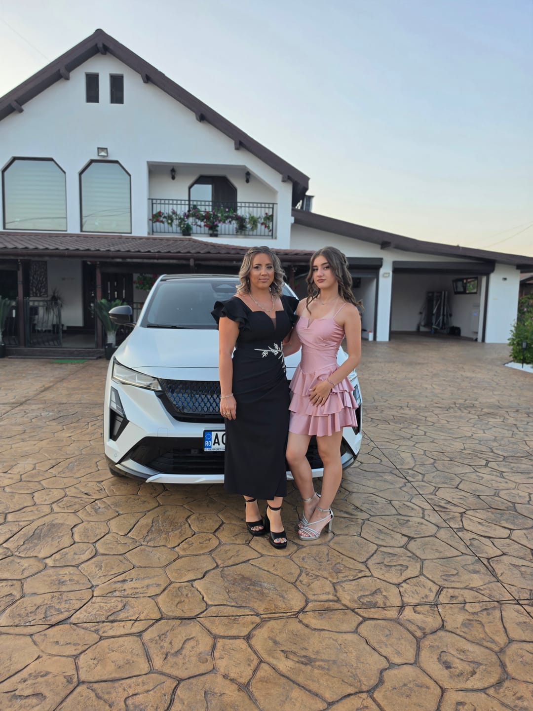 Customer photo review of Rochie Perla