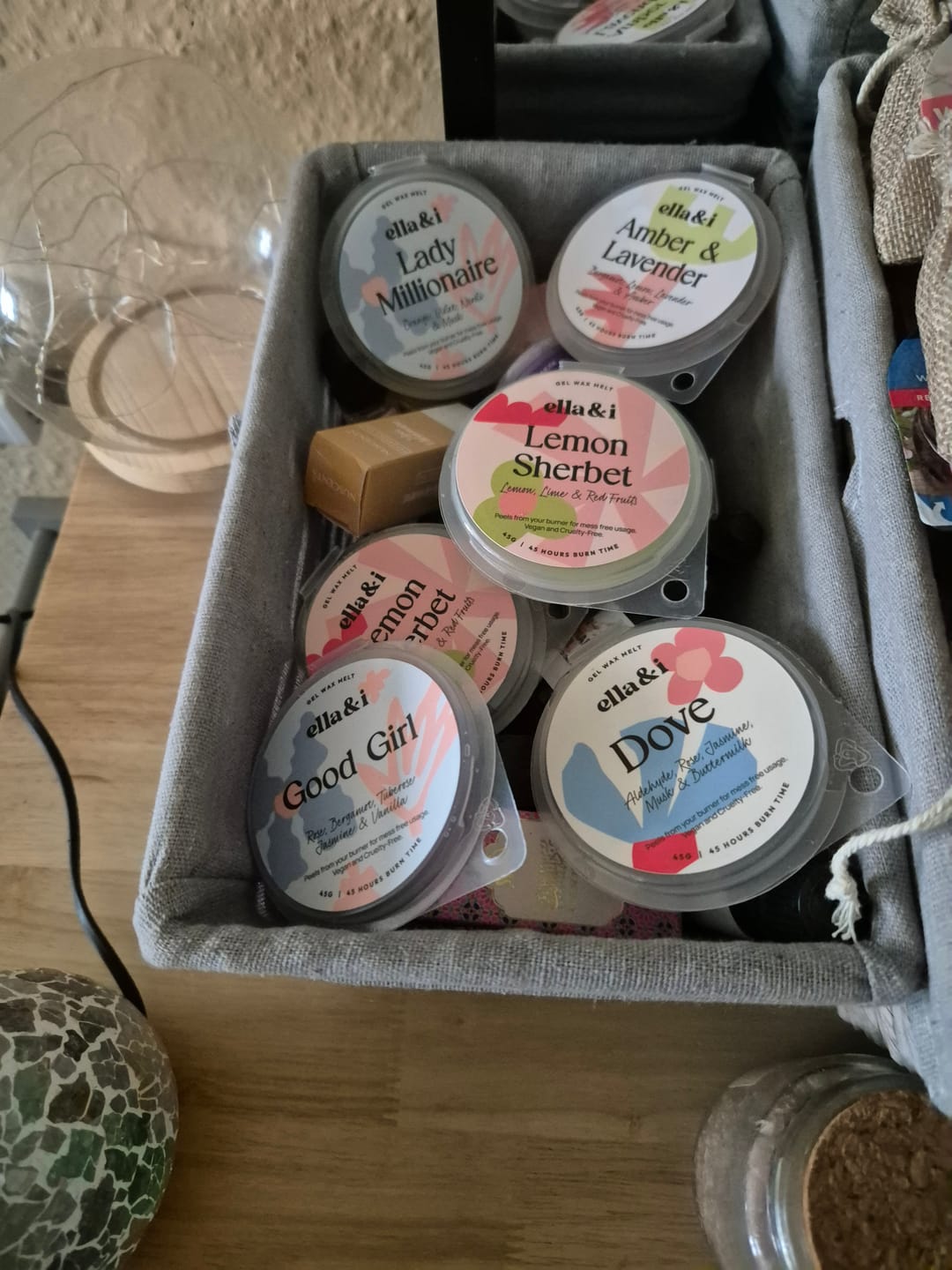 Customer photo review of Mademoiselle Gel Melt