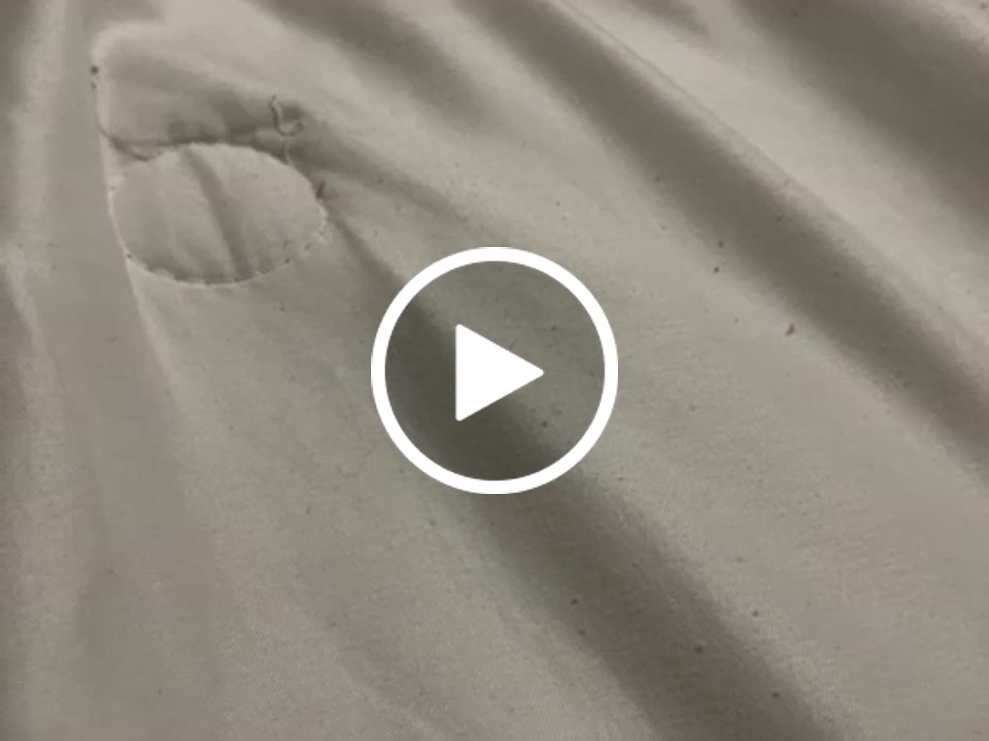 Customer video review of MarshMellow Comforter