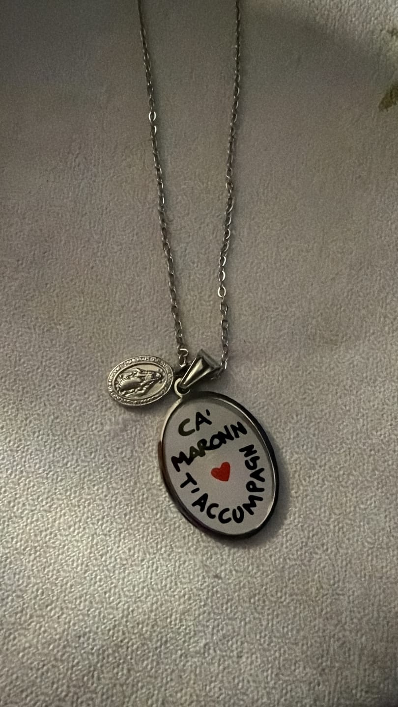 Customer photo review of Collana Madonnina Charm Ca' Maronn T'Accumpagn