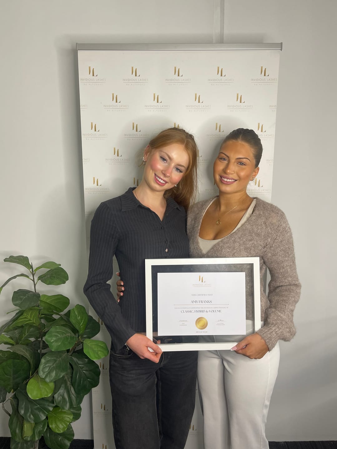 Customer photo review of Beginner Classic, Hybrid & Volume (2D-10D) - in person course
