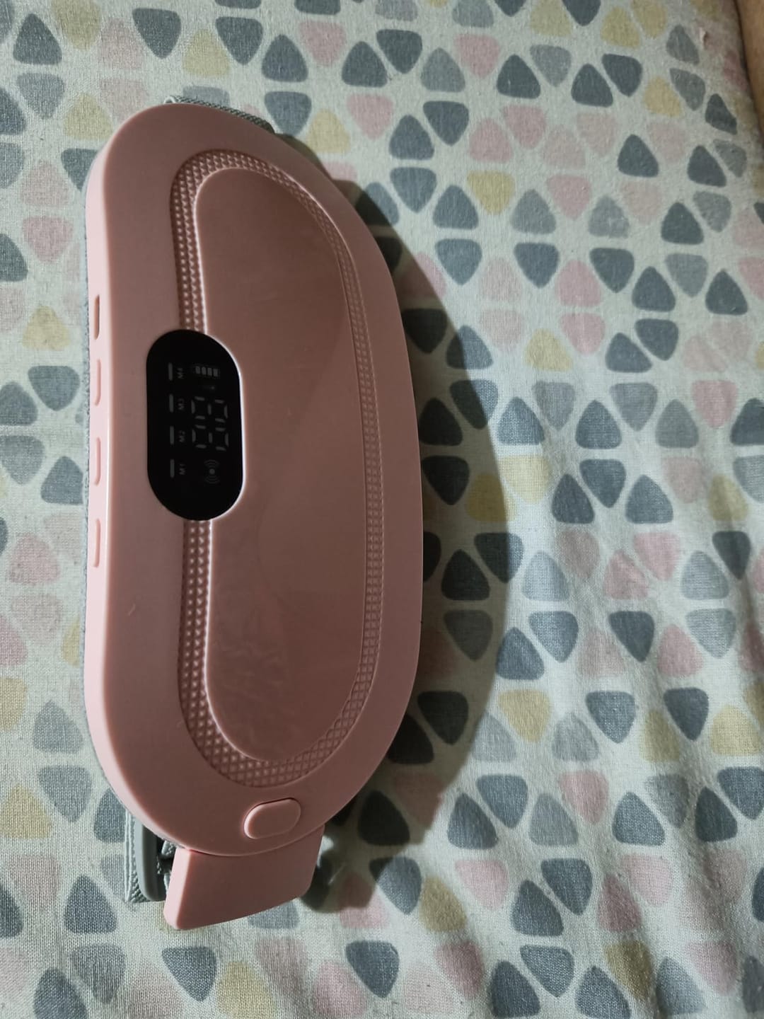 Customer photo review of Thermiva™ - Portable Cordless Heating & Vibration Belt for Menstrual Cramps