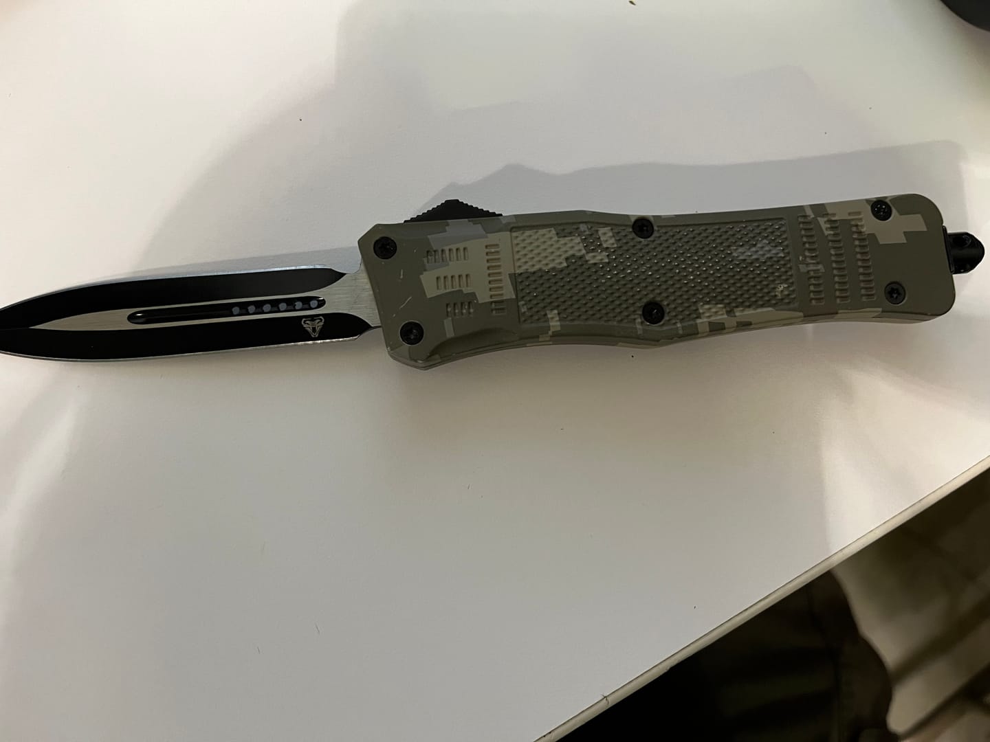 Customer photo review of Viper Tec Mystery OTF Knife | Premium Automatic Knife Surprise