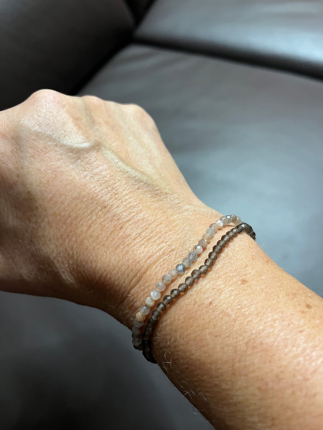 Customer photo review of Grounded Roots Rauchquarz Armband
