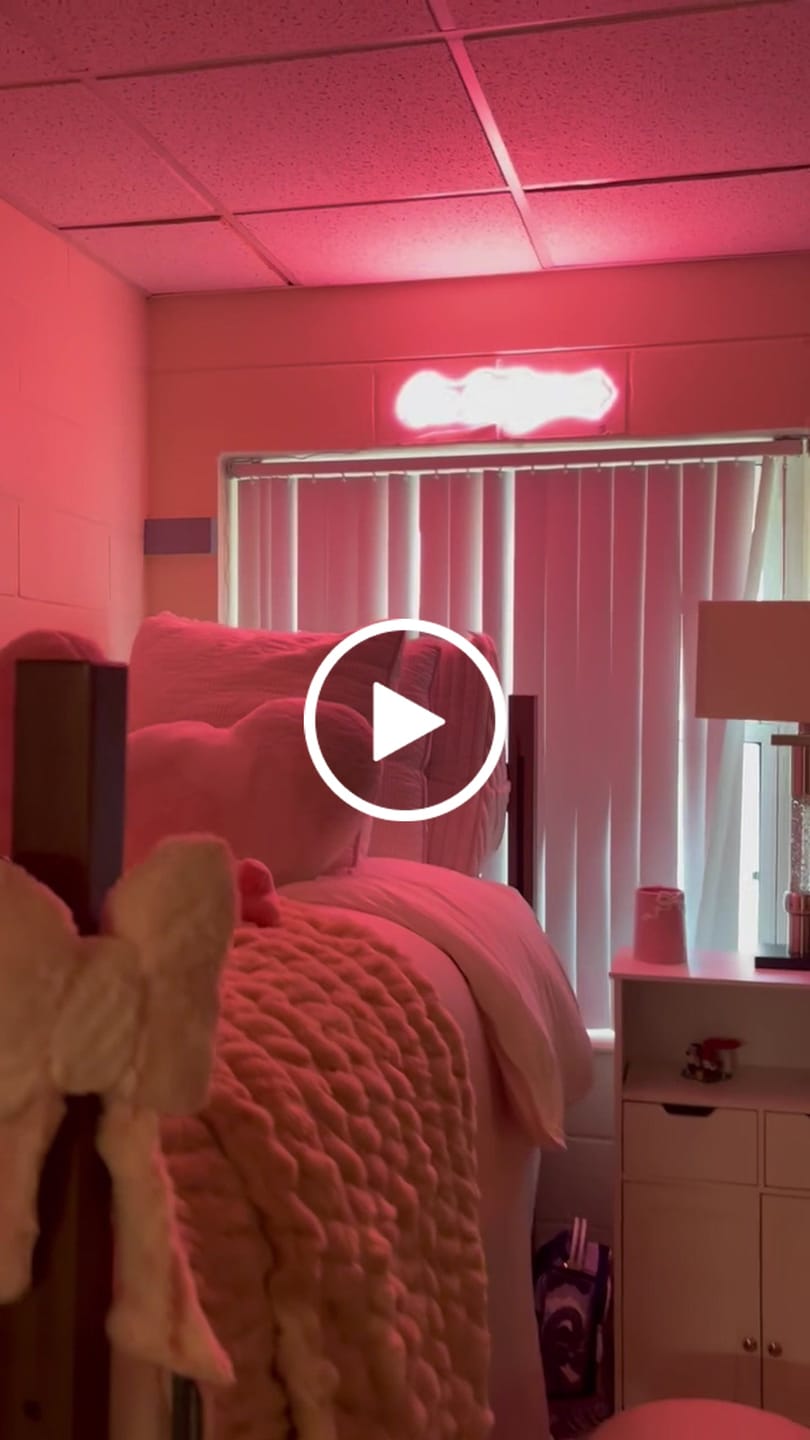 Customer video review of MarshMellow Comforter