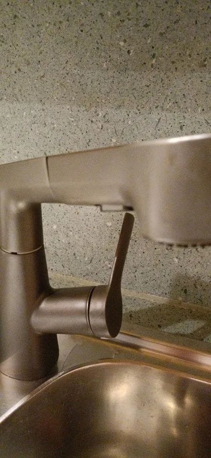 Customer photo review of Torneira Banheiro Monocomando Mangueira Extensível Pull-Out Sapphire