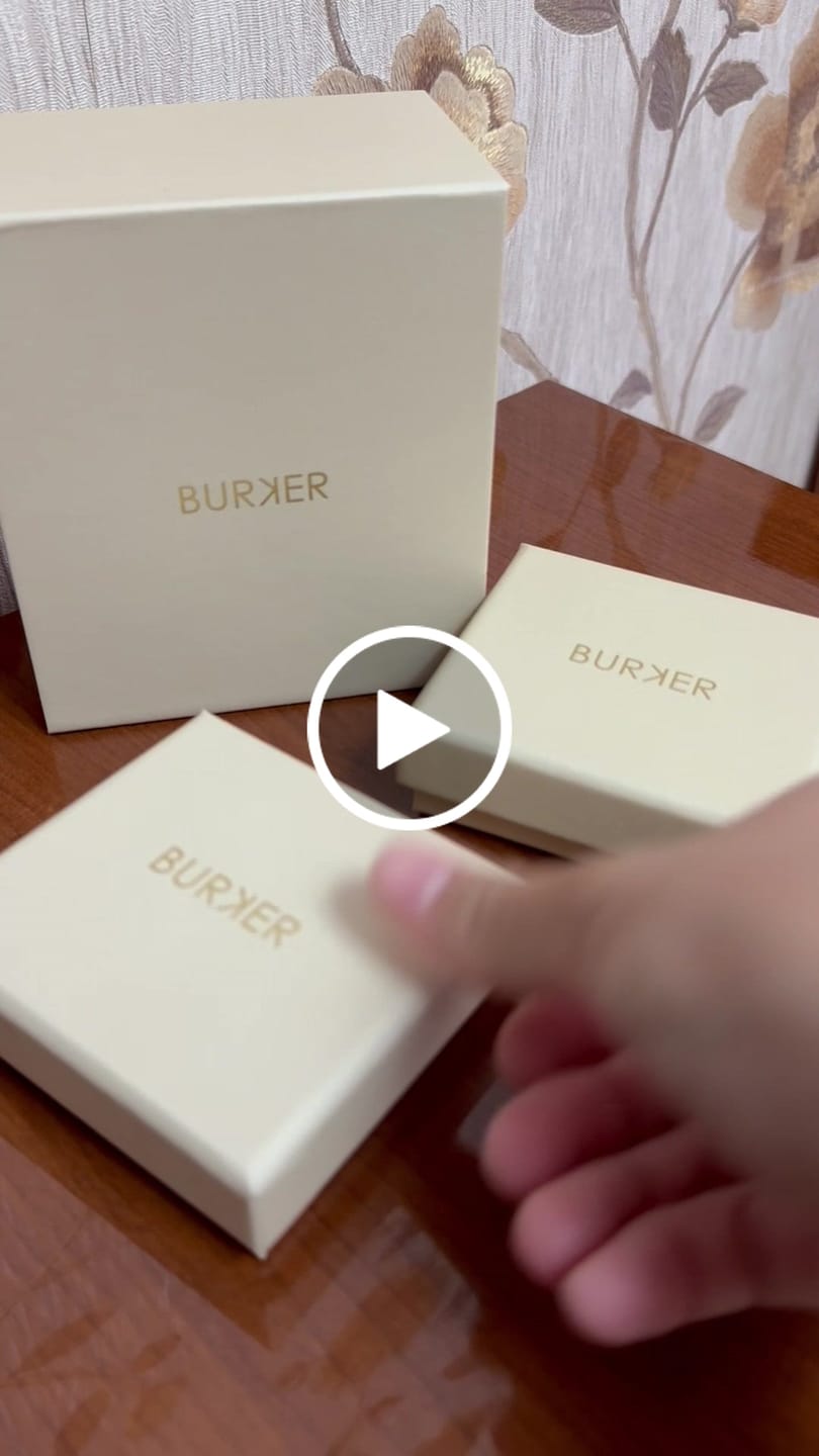 Customer video review of Vila Ring