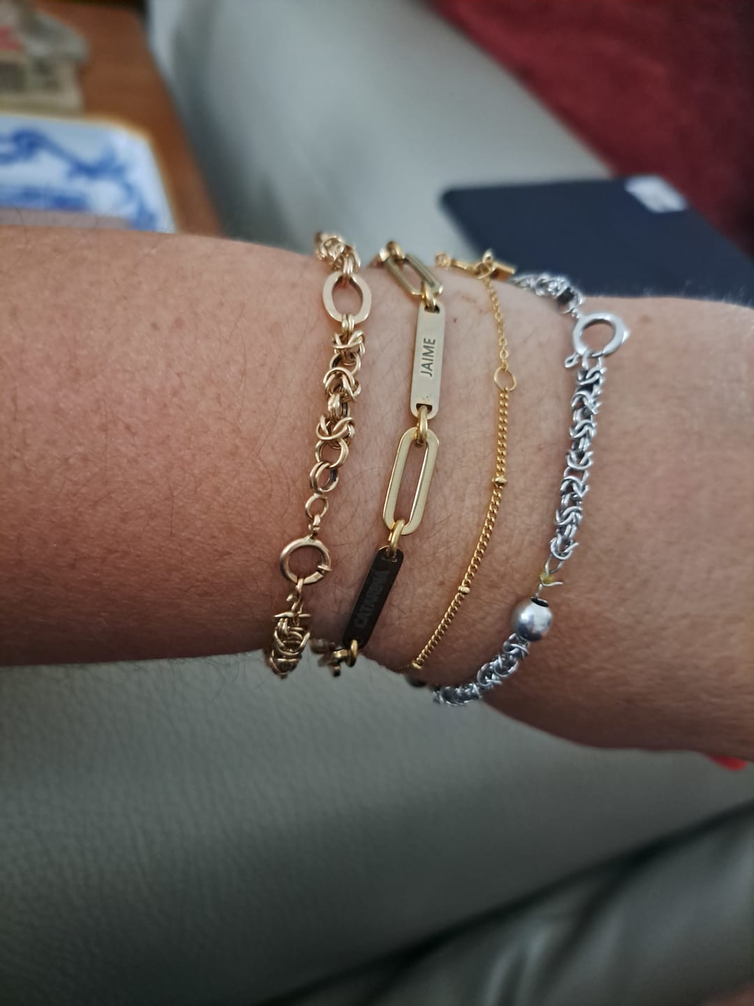 Customer photo review of Pulseira Maísa