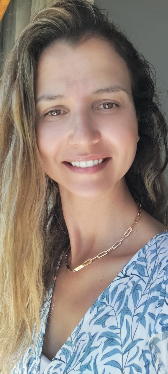 Customer photo review of Colar Matilde