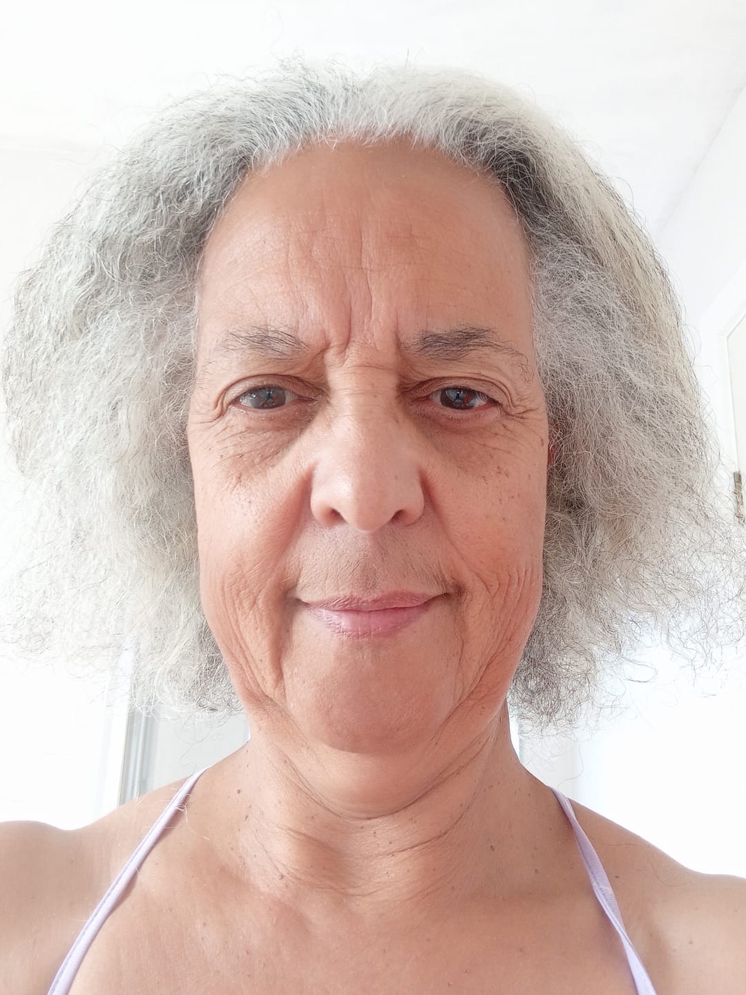 Customer photo review of Extra Gentle Baobab Shampoo Bar for Curly Hair
