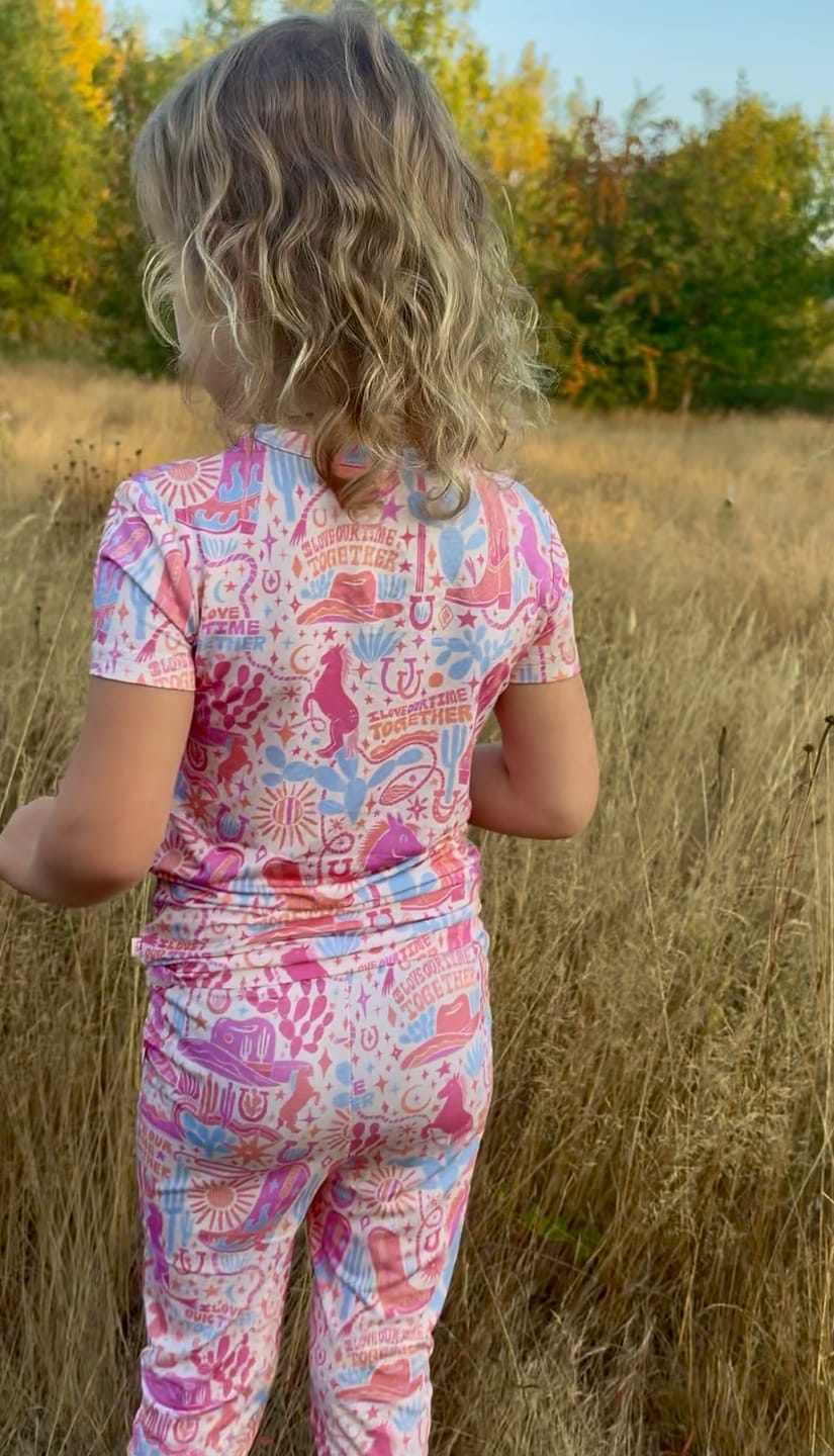 Customer photo review of The Second-Skin 2-Piece Short Sleeve Pajama | Saddle Up