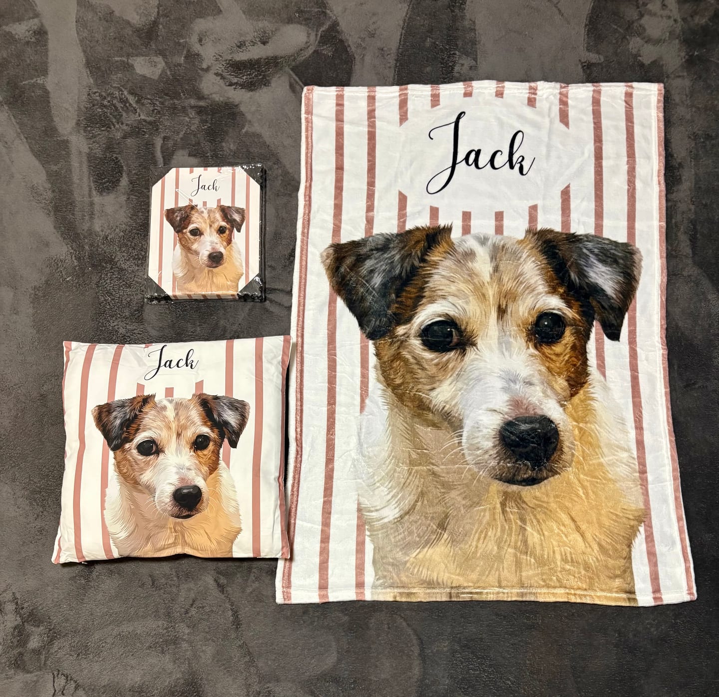 Customer photo review of Petcanva©オーダーメイド ペット似顔絵【3点セット】