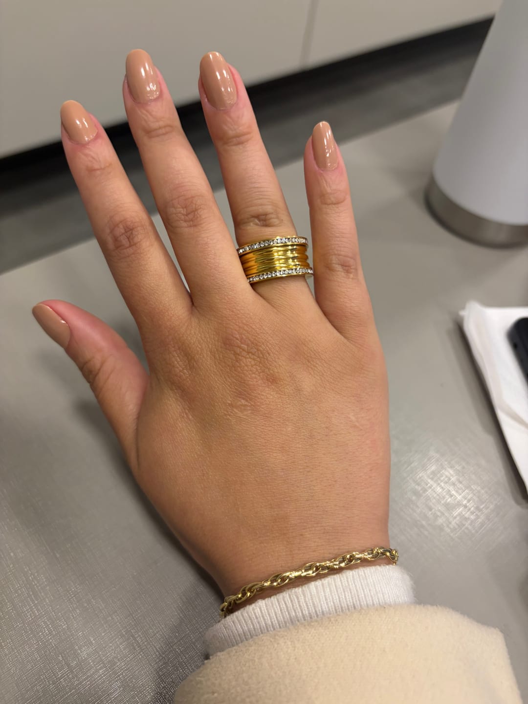 Customer photo review of Anel Luxo Imperial Banhado em Ouro 18K
