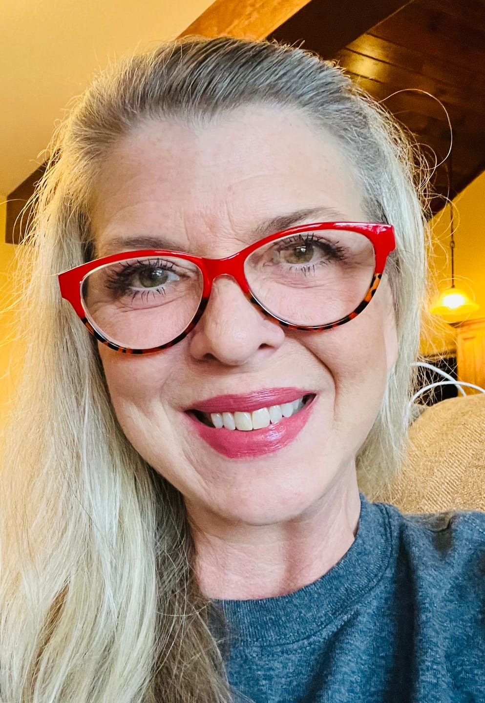 Customer photo review of LUCIA READERS