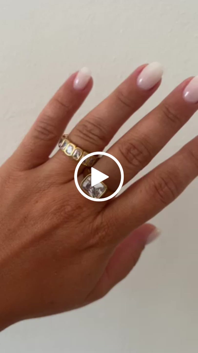 Customer video review of Anello "Eco lunare"