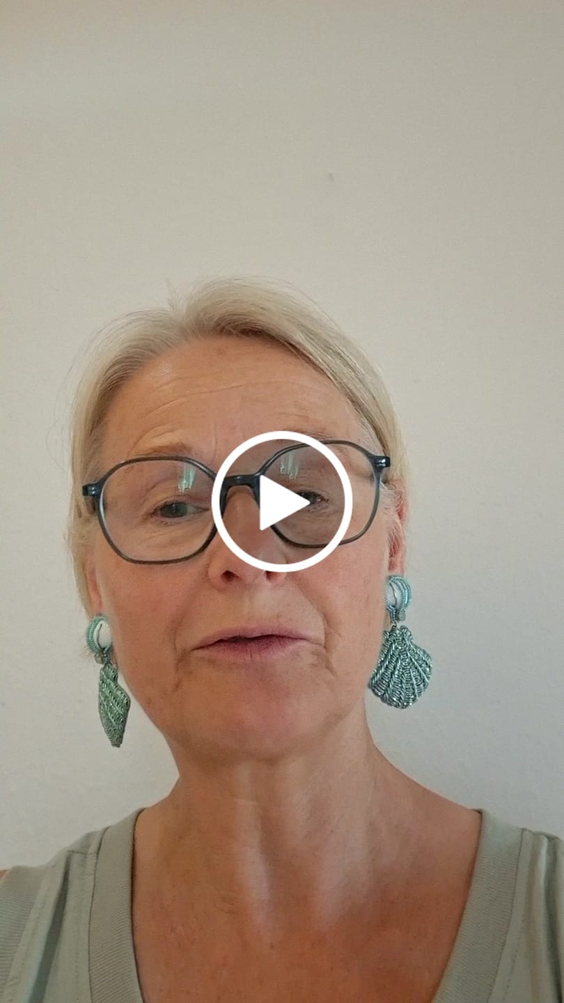 Customer video review of Türkisblaue Muschel-Soutacheohrringe