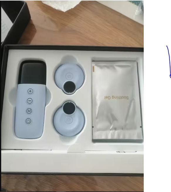 Customer photo review of Maschera EMS Tonificante Viso – 6 Modalità e 9 Livelli di Intensità