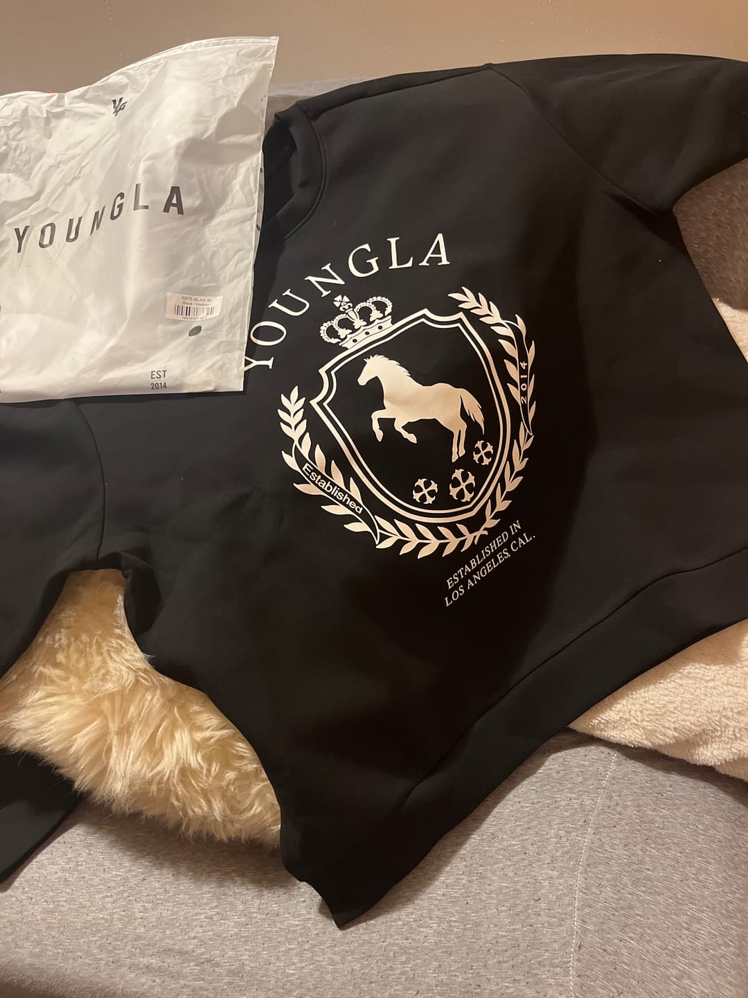 Customer photo review of 5075 - Old Money Crewnecks