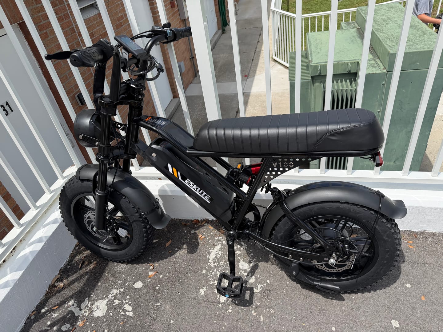 Customer photo review of Eskute® V100 16*4.0" Electric Bike for Kids&Teens