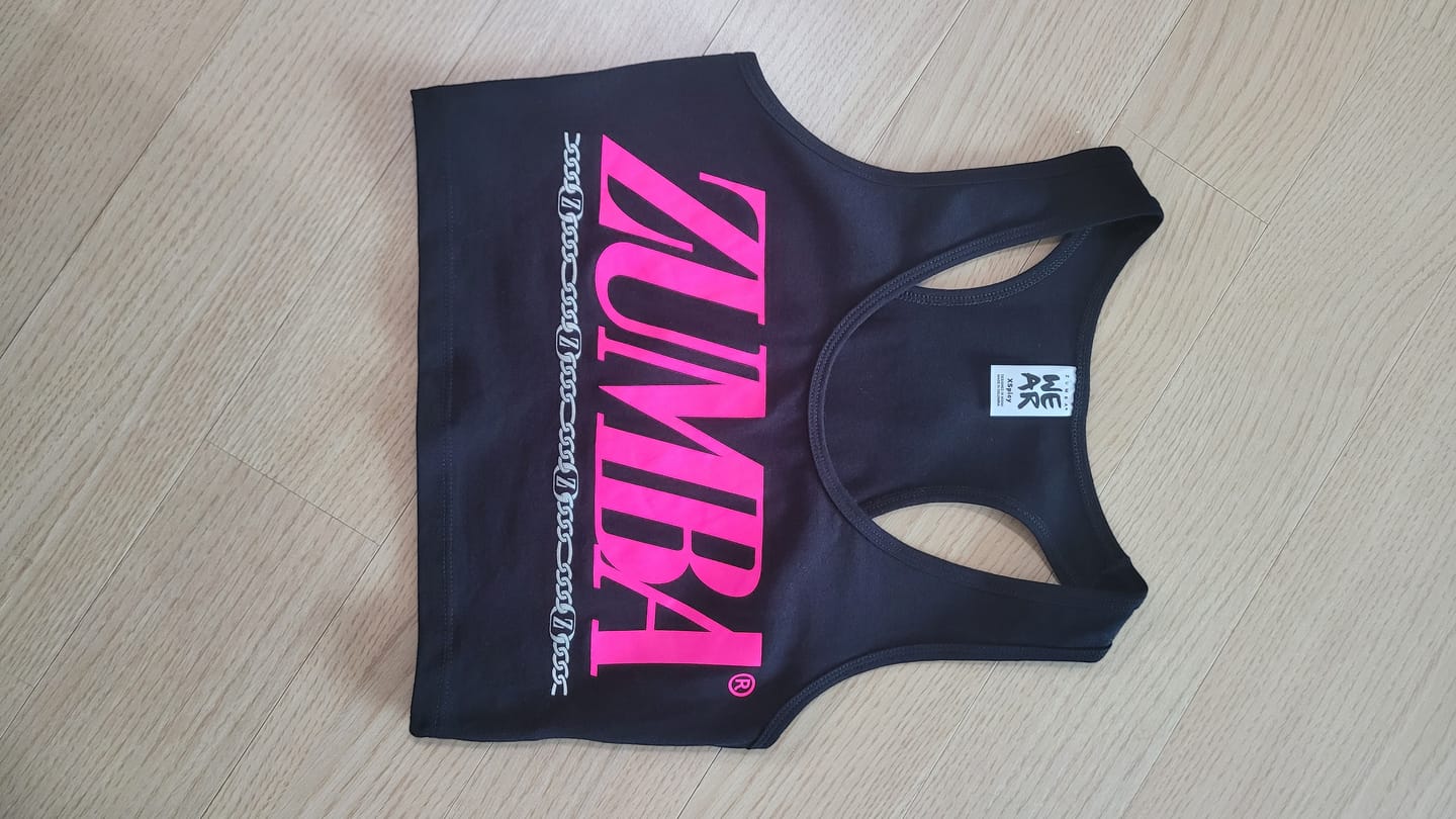 Customer photo review of Dale-Z Crop Racerback