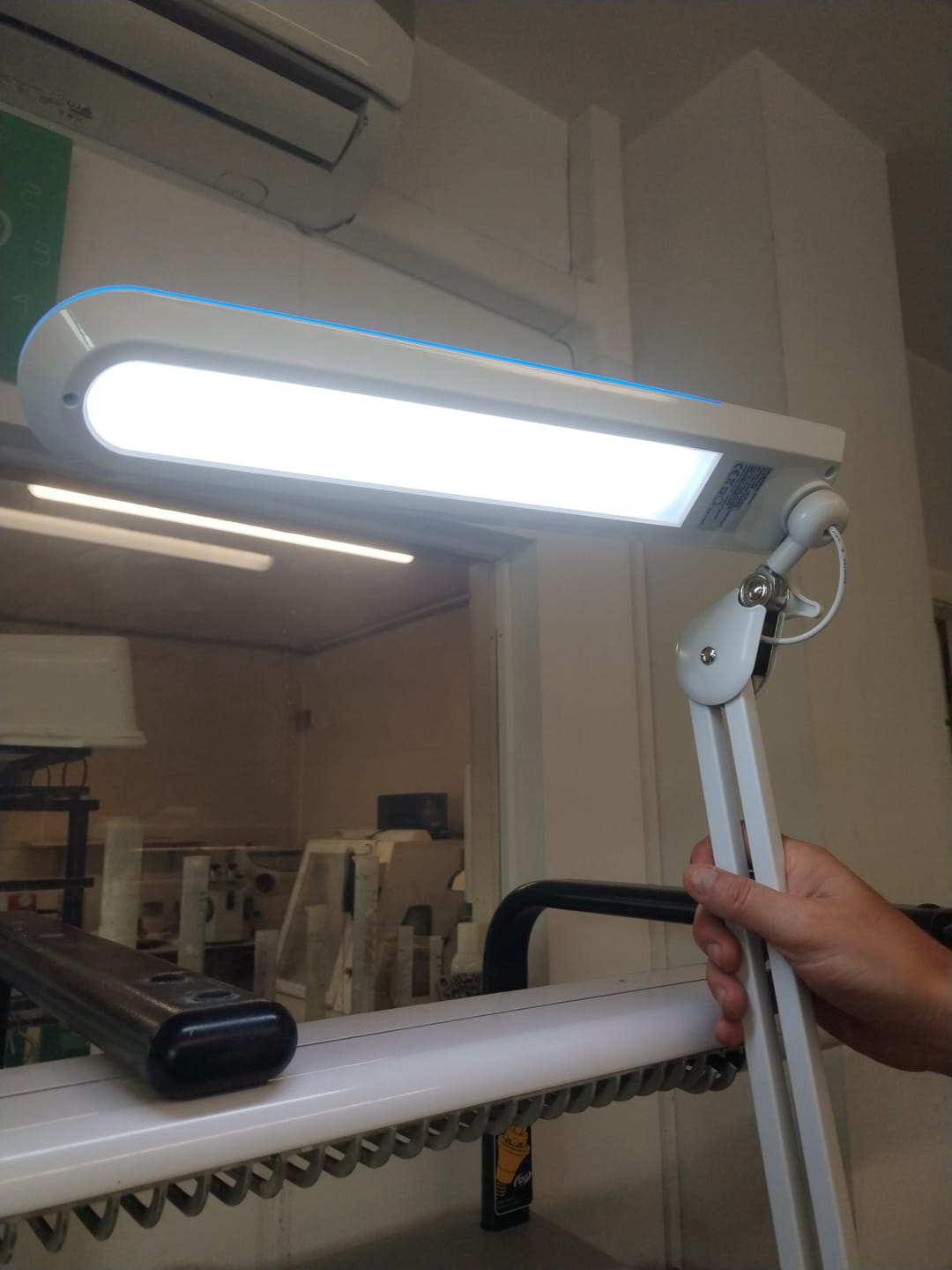 Customer photo review of Lampada Led da lavoro COMETA - LCI - 1200 Lumen 12W - Bianca