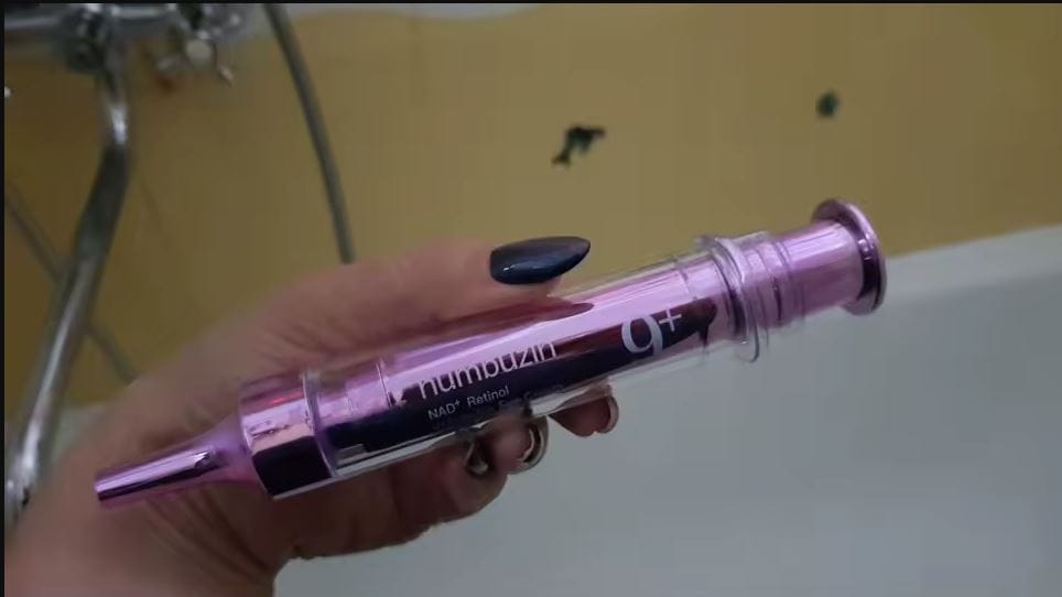 Customer photo review of Numbuzin No.9 NAD+ Retinol – Trattamento Intensivo Contorno Occhi