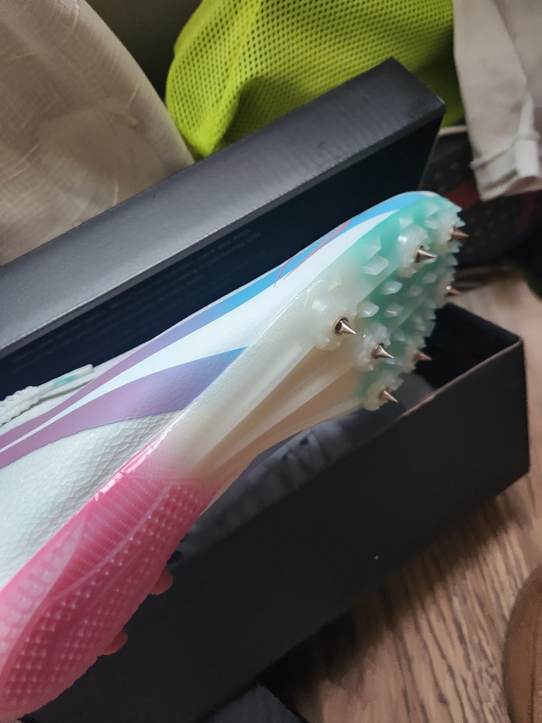 Customer photo review of Azure Sprint Track Spikes