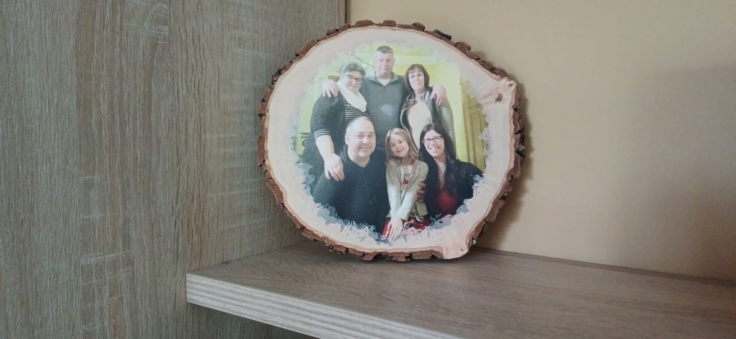 Customer photo review of Dein Foto - Personalisierte Baumscheibe
