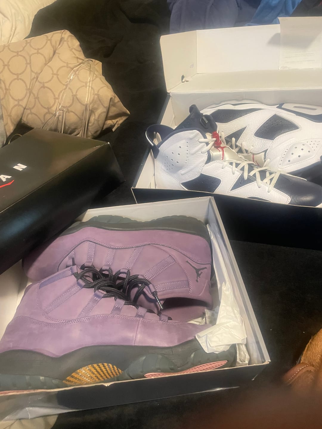 Customer photo review of Air Jordan 11 Retro 'Mojave'