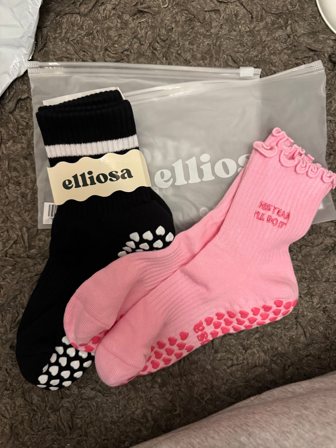 Customer photo review of Grip Stripes - Black