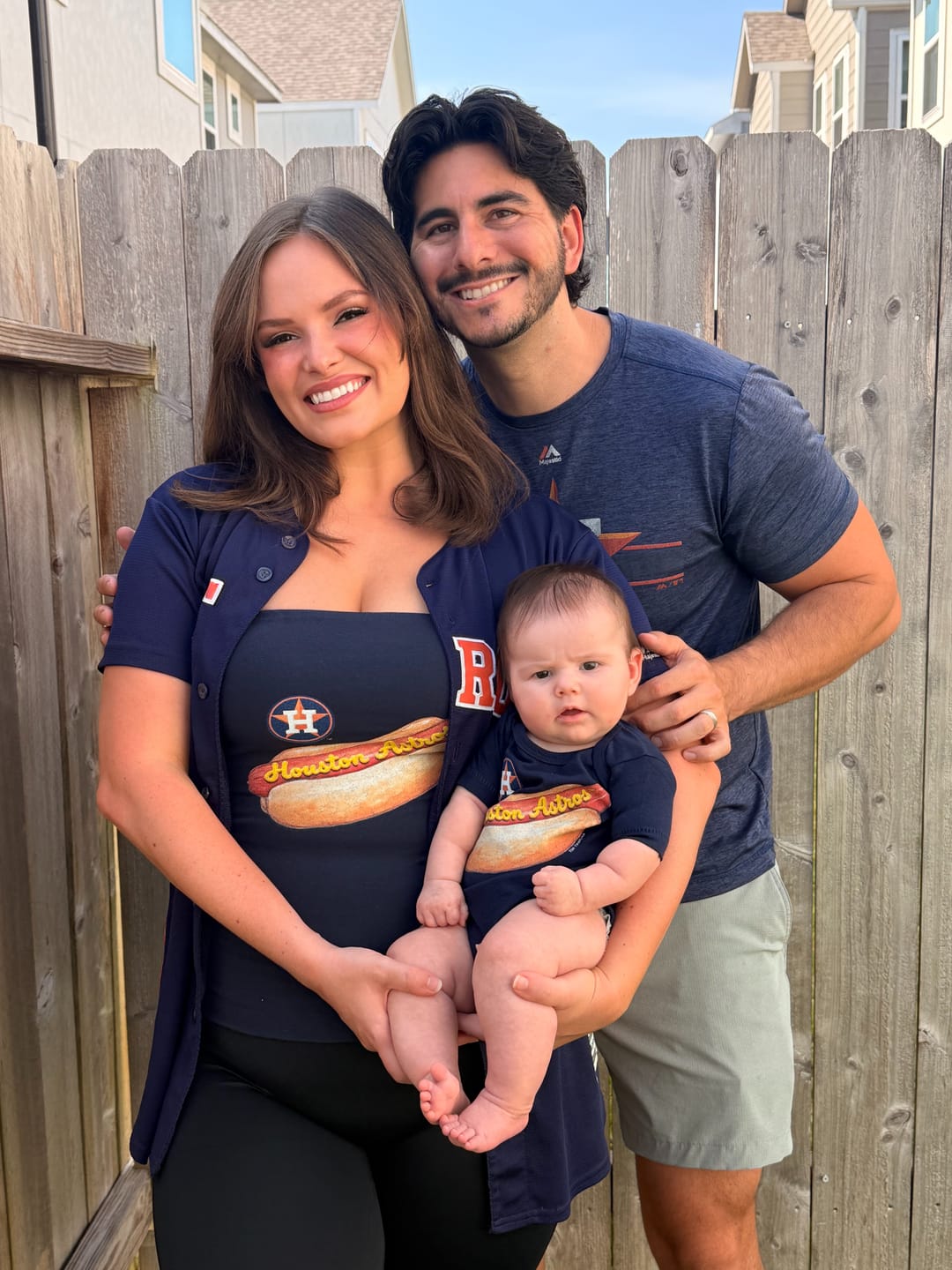 Customer photo review of Houston Astros Hot Dog Short Sleeve Snapper