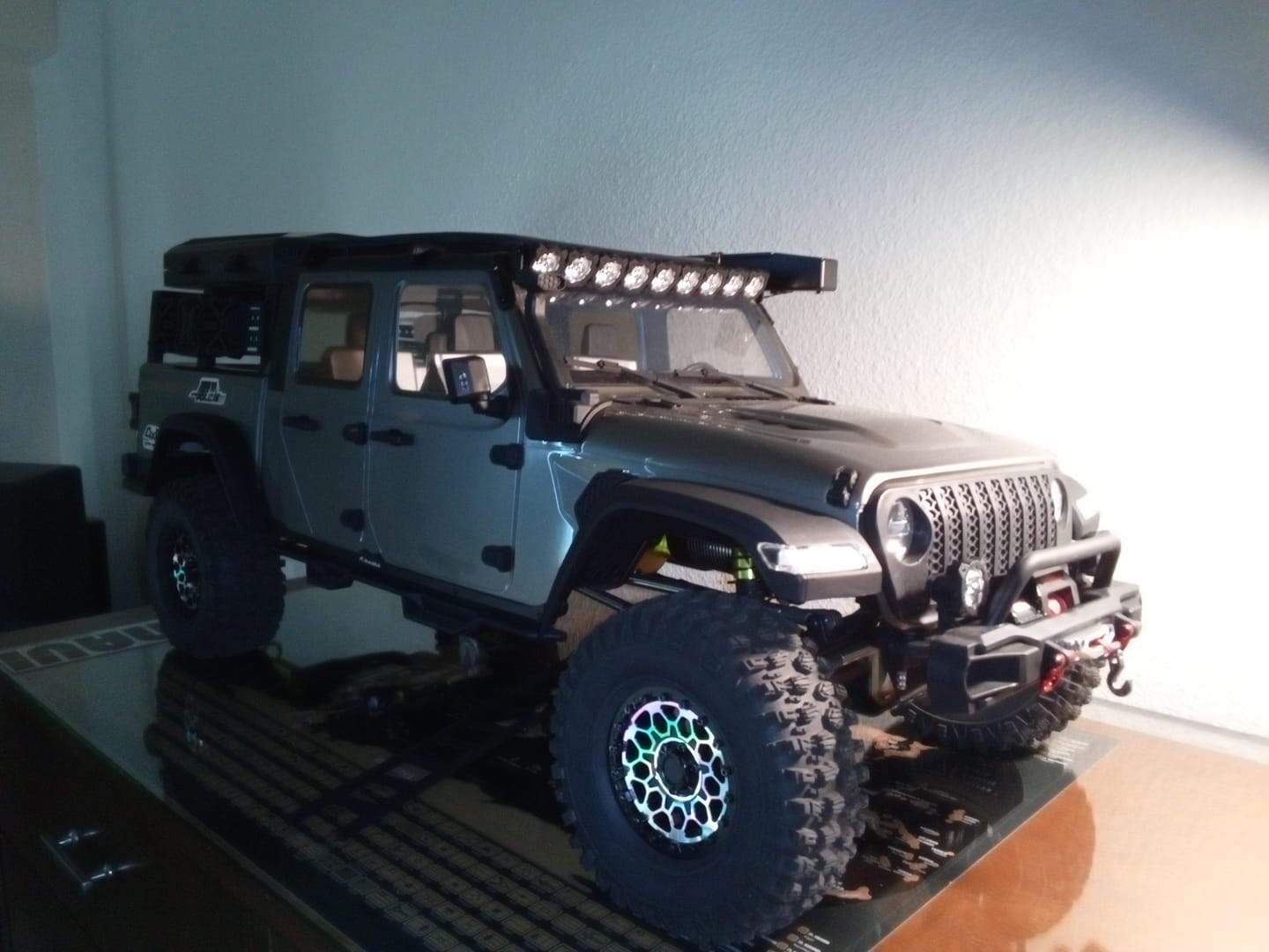 Customer photo review of Aluminum Wheel Hub(4pcs) for 1/7 RC Crawler
