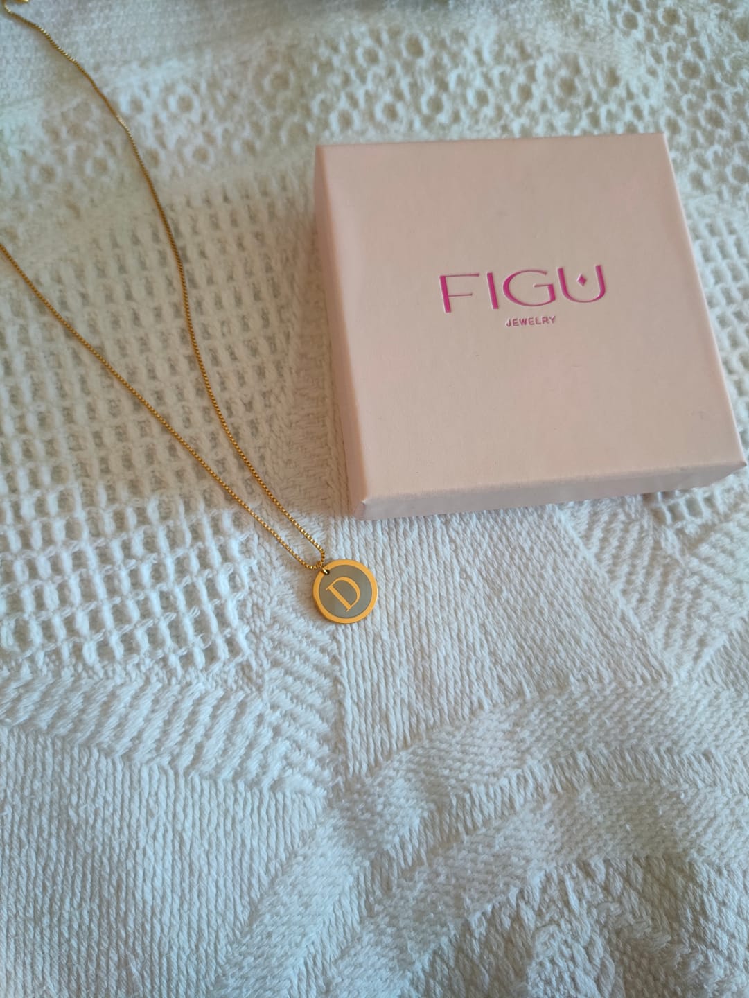 Customer photo review of Colar Ravi Personalizado