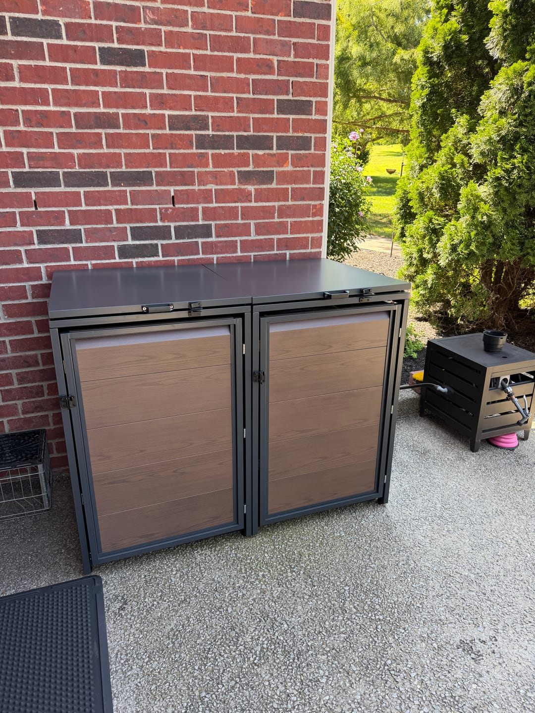 Customer photo review of MisterBin® Garbage Bin Enclosure